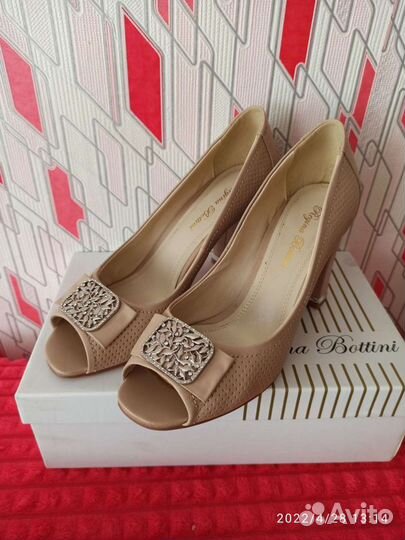 Туфли женские 38 размер