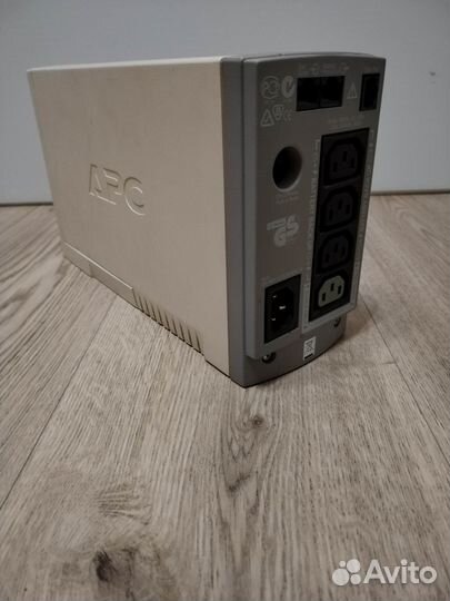 Ибп APC Back-UPS CS 650