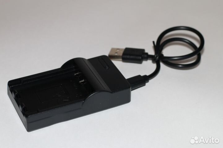 Зарядное устройство для Canon LP-E17