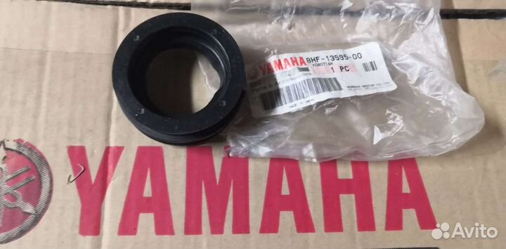 Новый оригинальный патрубок Yamaha RS Venture