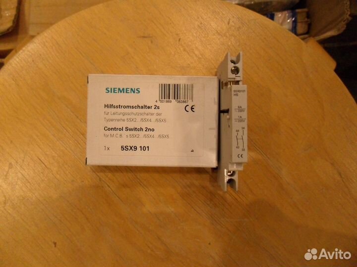 Блоки вспомогательных контактов Siemens 5SX9101