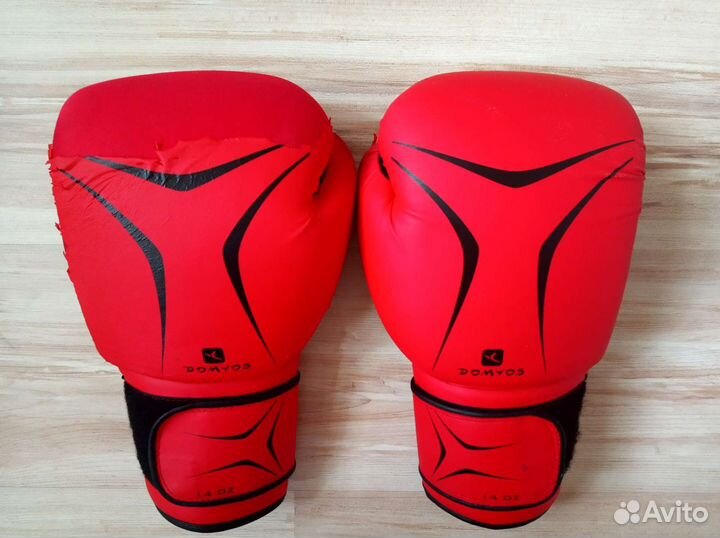 Боксерские перчатки 14 унций