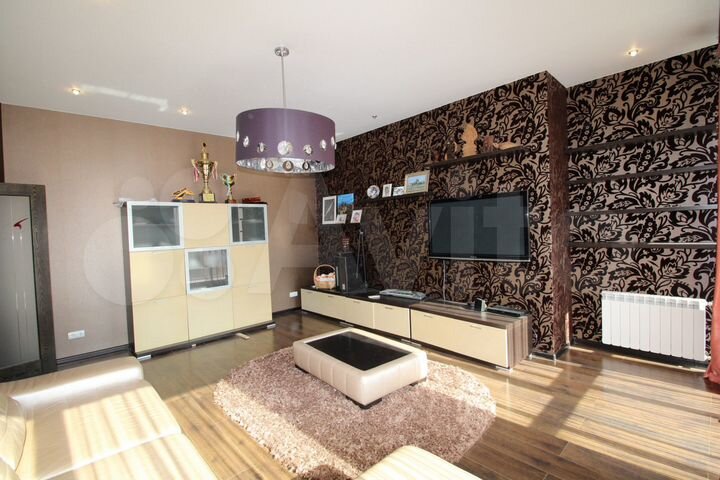 2-к. квартира, 71,7 м², 3/5 эт.