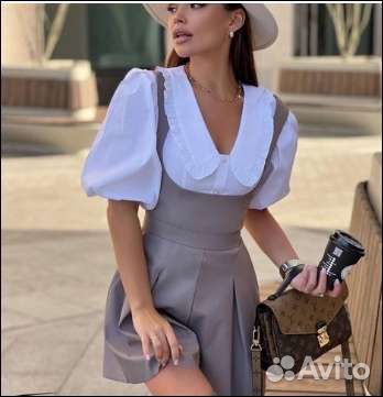 Продаю костюм