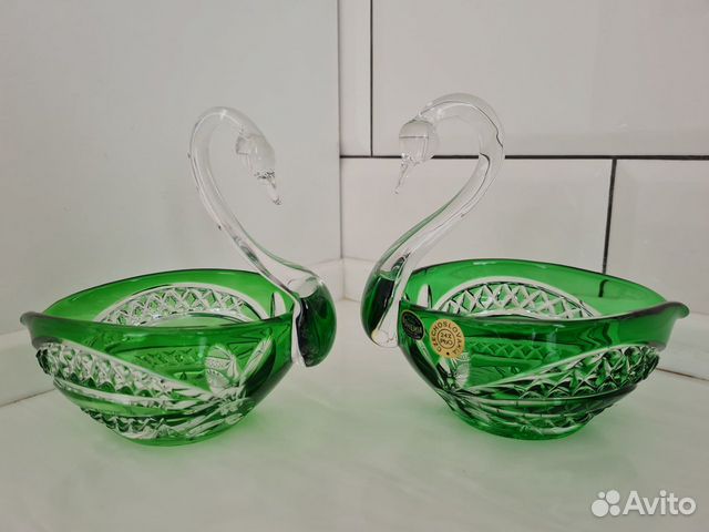 Пара хрустальных лебедей Богемия