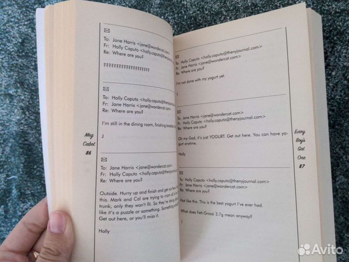 Мэг Кэбот на английском языке