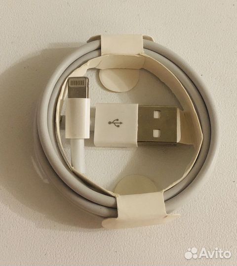 Зарядка на айфон