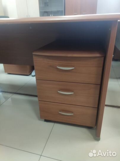 Комплект мебели, стол, тумба