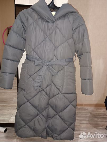 Пуховик женский 48 размер