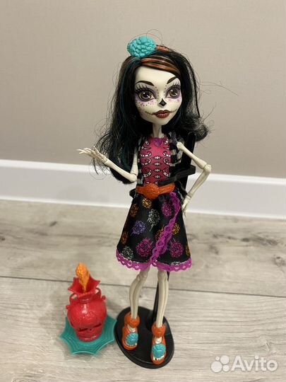 Кукла monster high