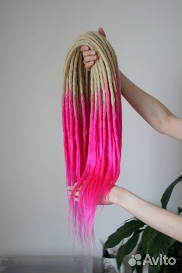 Заплетение дред