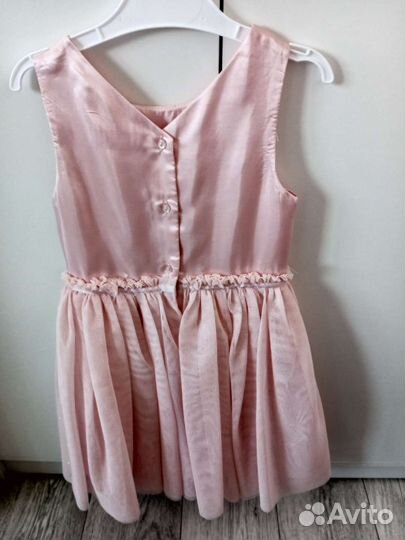 Платье для девочки праздничное
