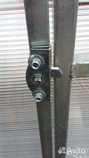 Теплица арочная