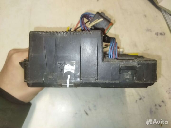 Блок предохранителей Renault Megane 2