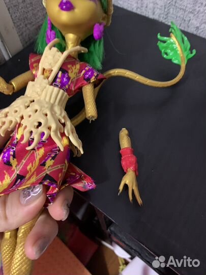 Кукла Монстер Хай Джинифаер