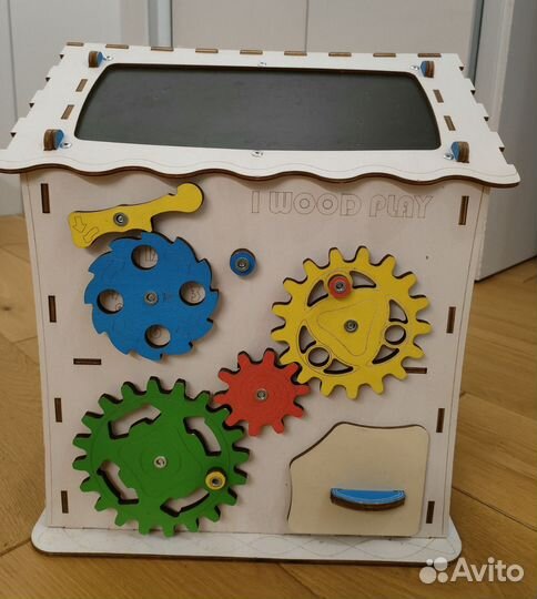 Бизиборд бизидом