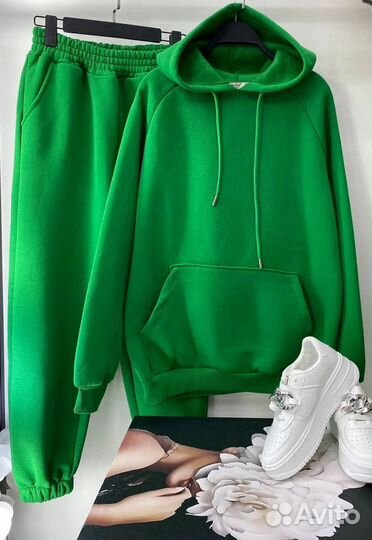 Спортивный костюм женский на флисе