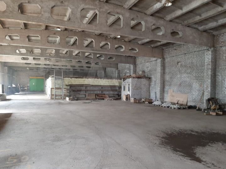 Склад, 1600 м²