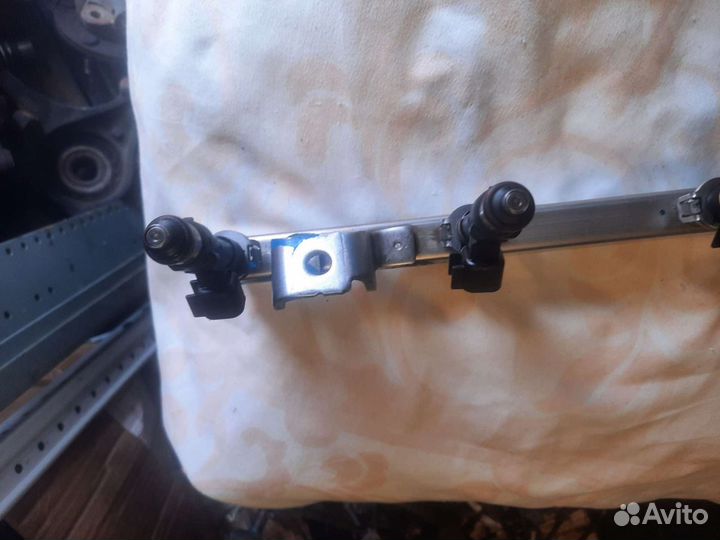 Топливная форсунка Mazda 3/5/6 MX-5