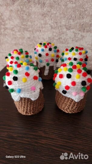 Вязанные пасхальные куличи