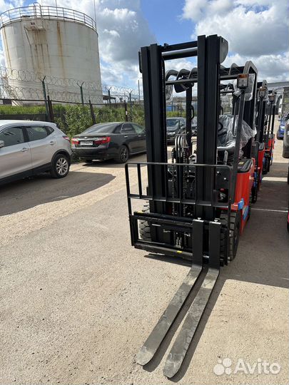Вилочный погрузчик EP Equipment CPD50F8, 2023