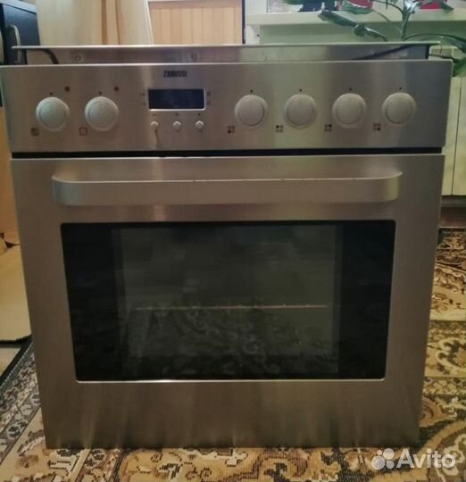 Духовой шкаф и панель Zanussi