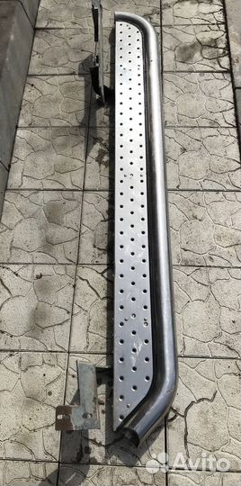 Пороги из нержавейки Toyota Land Cruiser 100