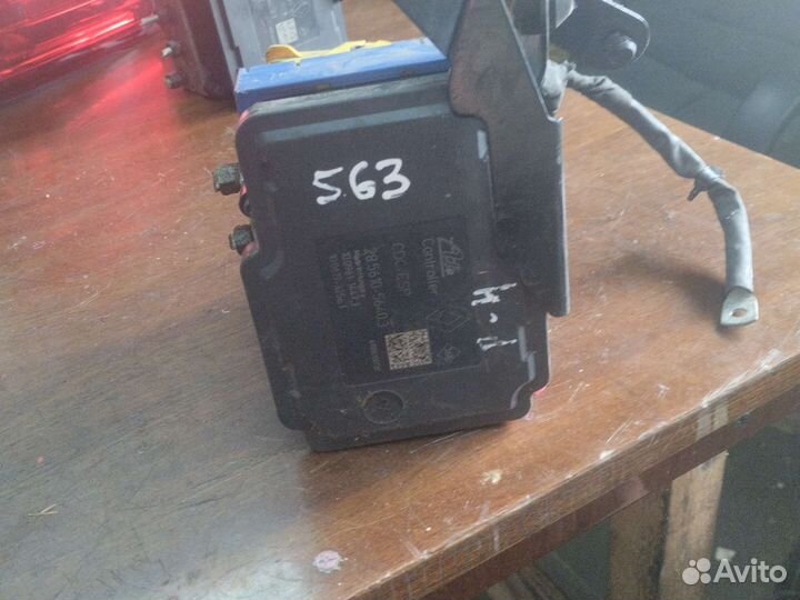 Блок ABS Renault 476601563R