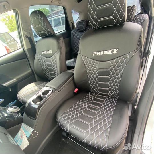 Чехлы на Toyota Prius а