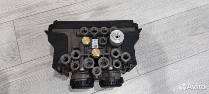 Модулятор Knorr-Bremse Tebs G2.2 ES2090 и ES2095