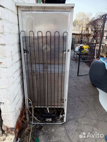 Холодильник на запчасти