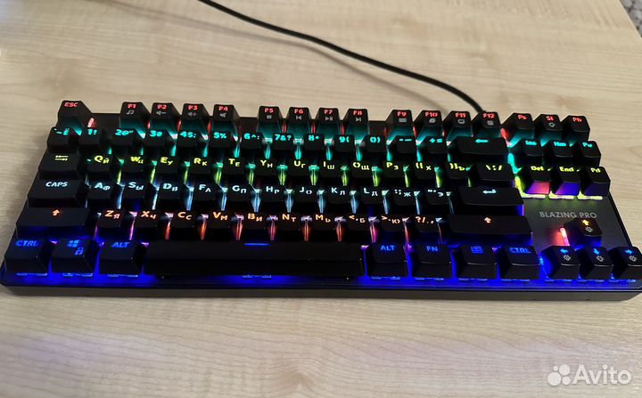 Игровая механическая клавиатура