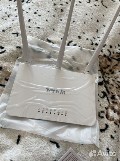 Роутер tenda