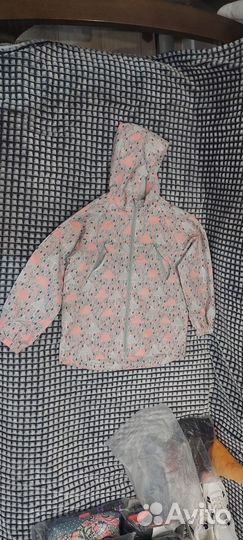 Ветровка серая