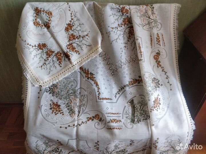 Покрывало и накидка на подушку