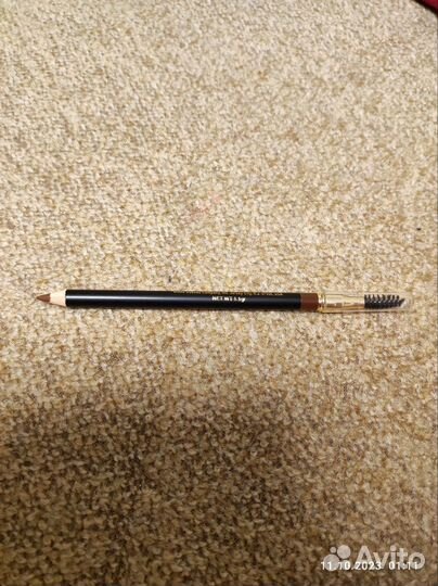 Карандаш для бровей