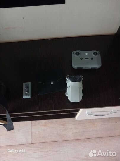 Квадрокоптер dji mini 2 + батарея и зарядный хаб