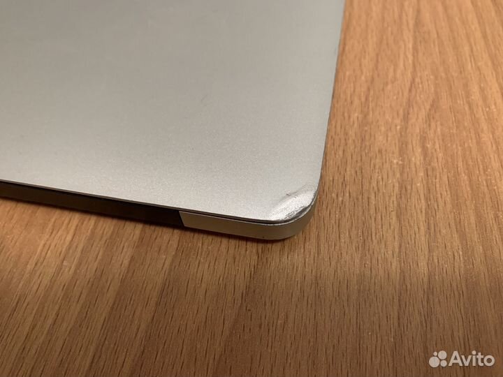 Apple MacBook Air 13