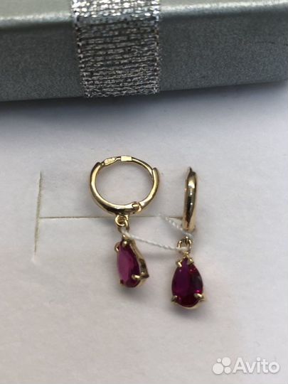 Золотые серьги