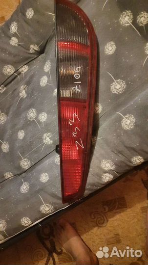 Задние фонари Ford Focus 2 универсал правый