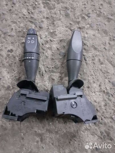 Подрулевые переключатели Ford Focus I