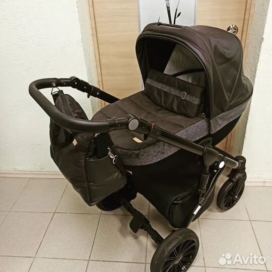 Коляска новинка Verdi Modus 3 в 1. Черная