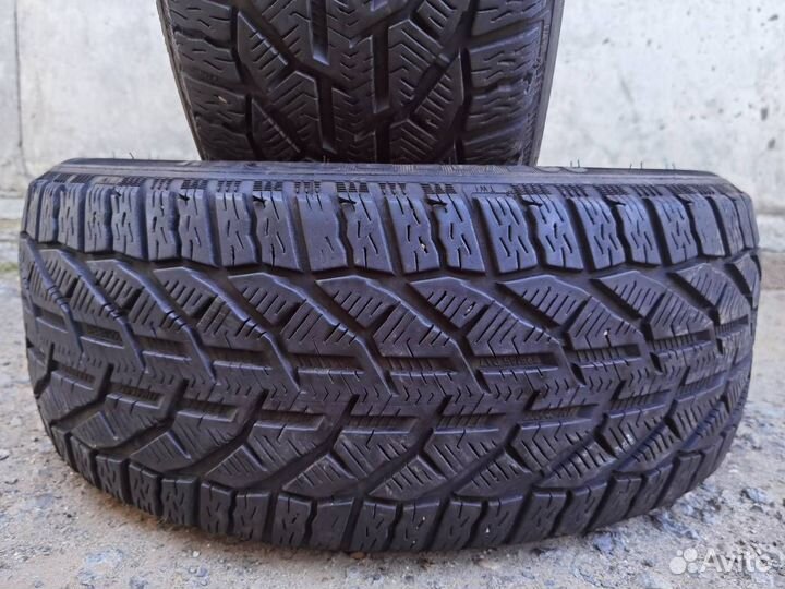 Sebring Ultra High Performance 225/45 R17 94V