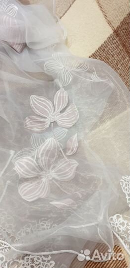 Шторы-органза и скатерть