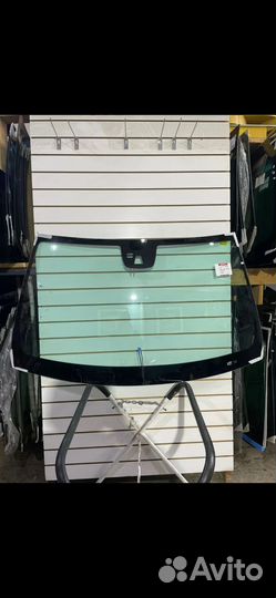 Лобовое стекло Mercedes Sprinter