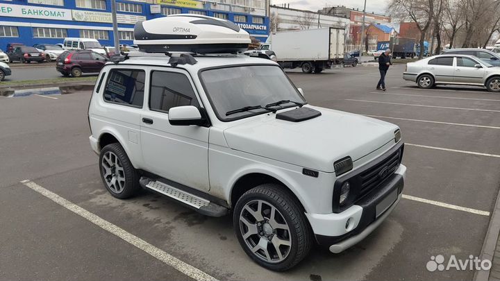 LADA 4x4 (Нива) 1.7 МТ, 2012, 110 000 км