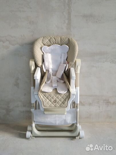 Стульчик для кормления Happy Baby