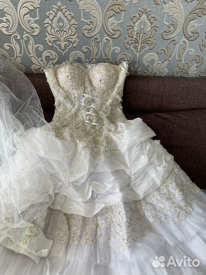 Платье свадебное,на выпускной