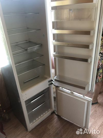 Холодильник siemens
