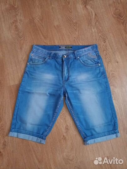 Джинсовые шорты